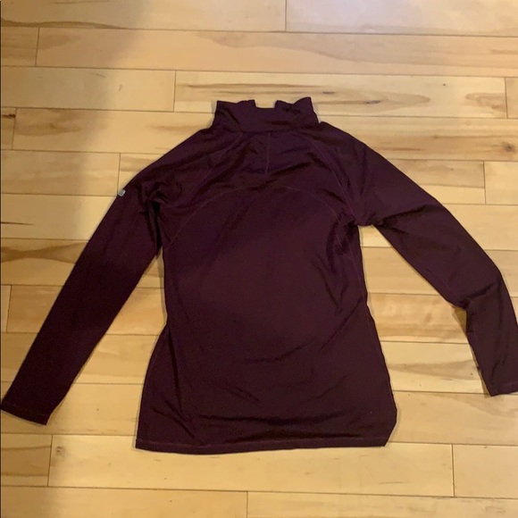 Eddie Bauer running shirt - Picture 3 of 3